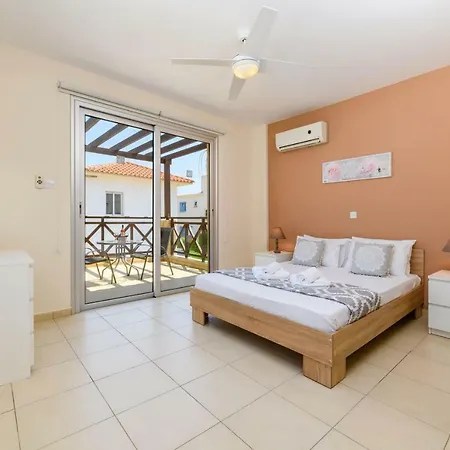 Konnos Villa